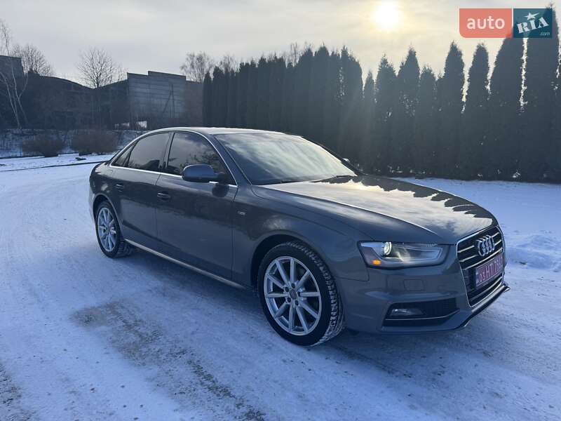 Седан Audi A4 2015 в Луцке