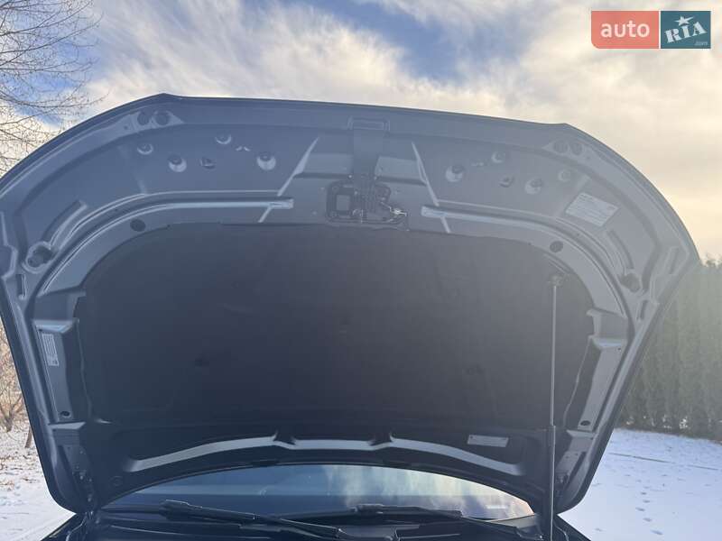 Седан Audi A4 2014 в Луцьку