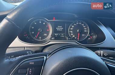 Седан Audi A4 2014 в Луцьку