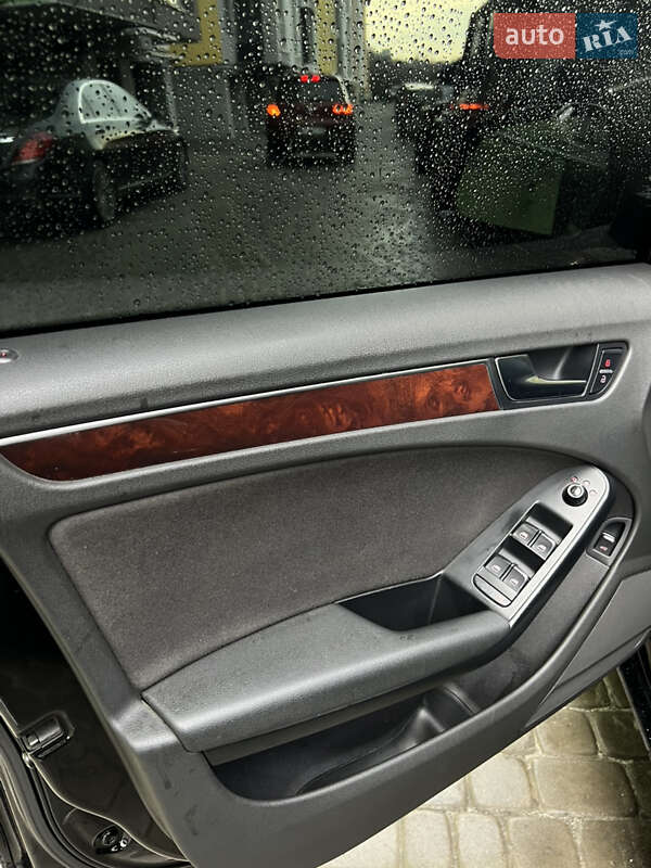 Седан Audi A4 2008 в Днепре