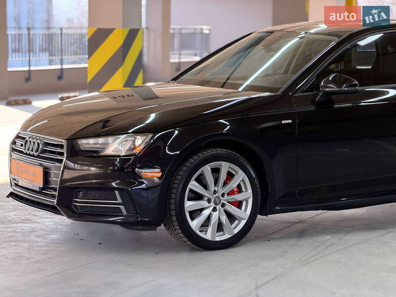 Седан Audi A4 2018 в Одессе