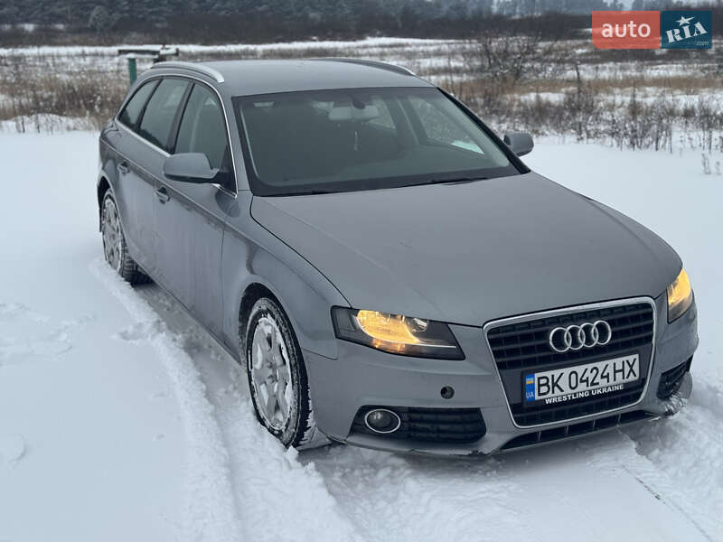 Універсал Audi A4 2010 в Сарнах