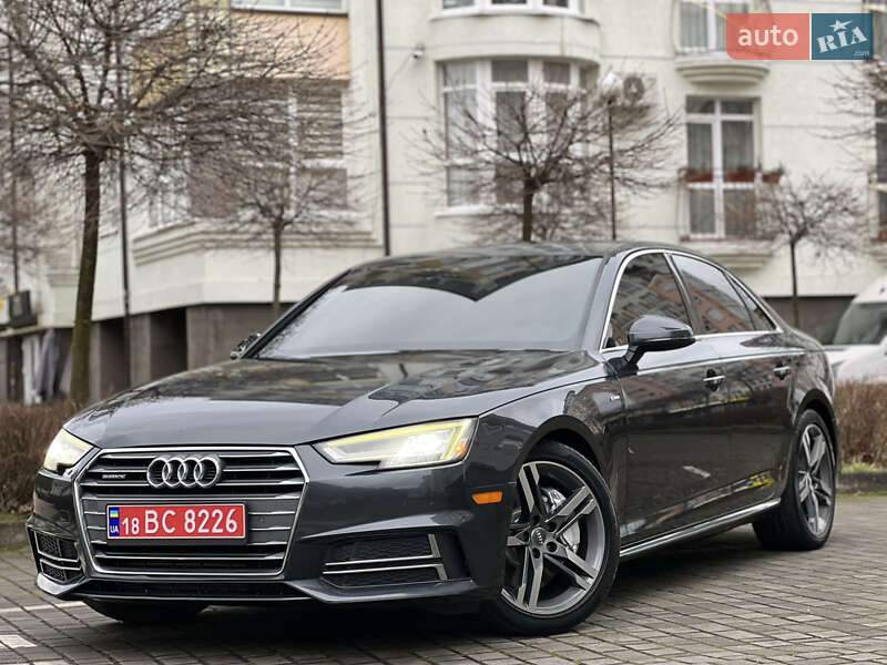 Седан Audi A4 2018 в Ивано-Франковске