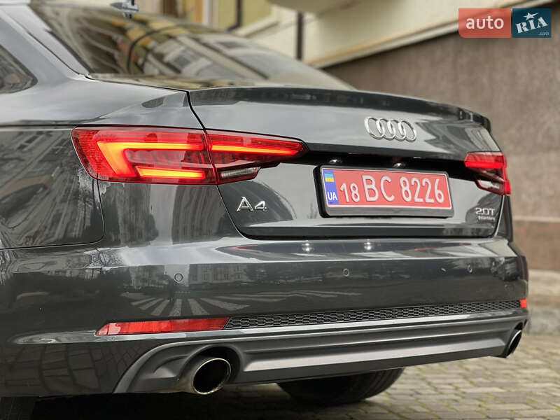 Седан Audi A4 2018 в Ивано-Франковске