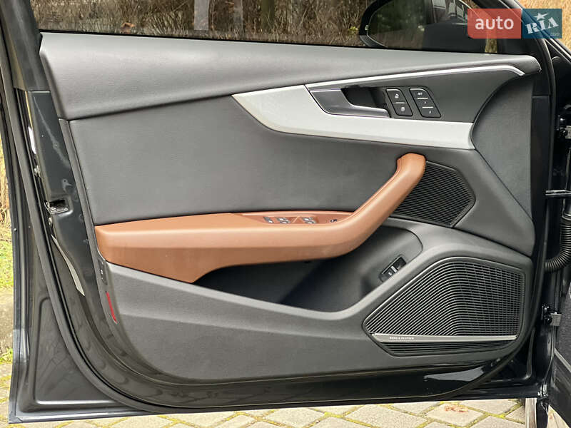 Седан Audi A4 2018 в Ивано-Франковске