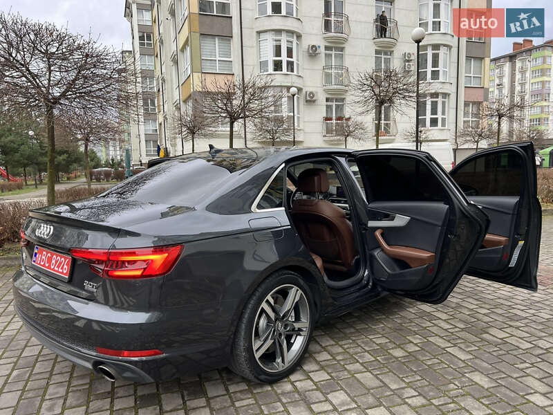 Седан Audi A4 2018 в Ивано-Франковске