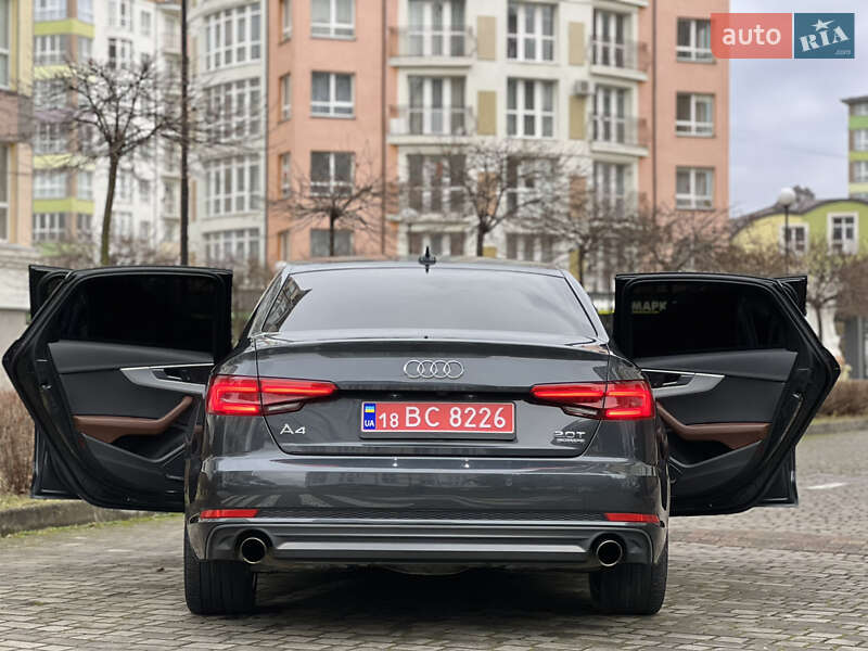 Седан Audi A4 2018 в Ивано-Франковске