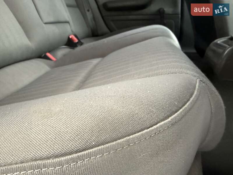 Седан Audi A4 2002 в Ровно фото 30 Седан Audi A4 2002 в Ровно