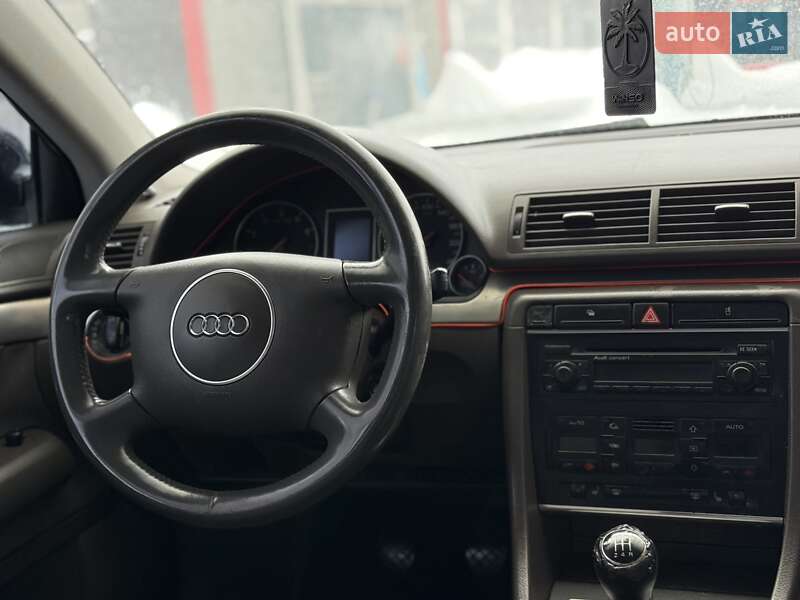 Седан Audi A4 2002 в Ровно фото 37 Седан Audi A4 2002 в Ровно
