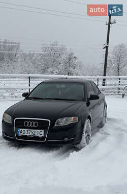 Седан Audi A4 2006 в Ужгороде