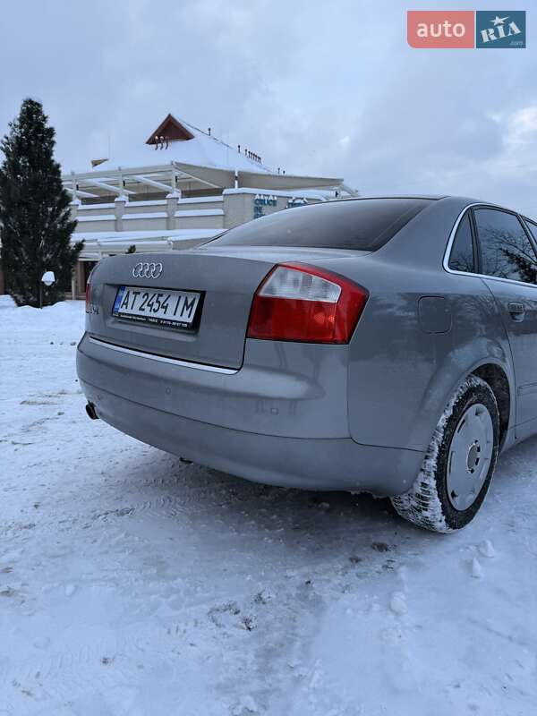 Седан Audi A4 2004 в Ивано-Франковске