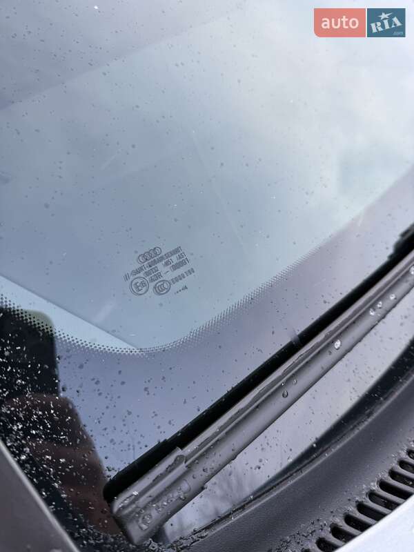 Седан Audi A4 2004 в Ивано-Франковске