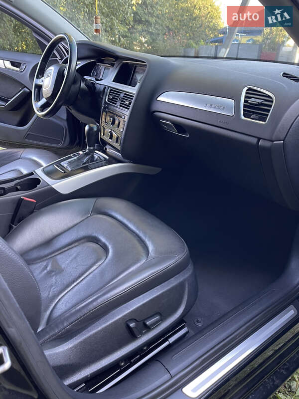 Седан Audi A4 2011 в Конотопе