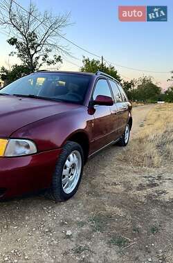 Универсал Audi A4 1998 в Одессе