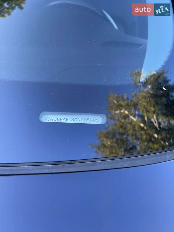 Седан Audi A4 2011 в Конотопе