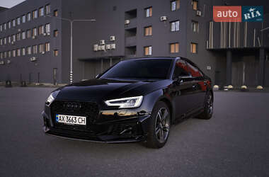 Седан Audi A4 2016 в Харькове