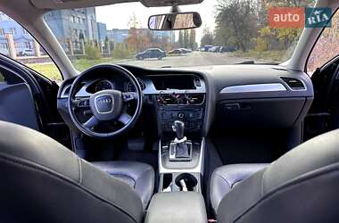 Седан Audi A4 2012 в Черкассах