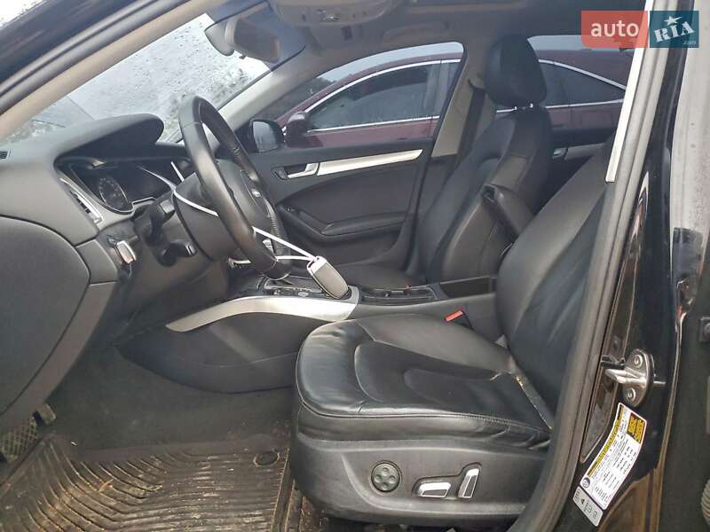 Седан Audi A4 2016 в Львове