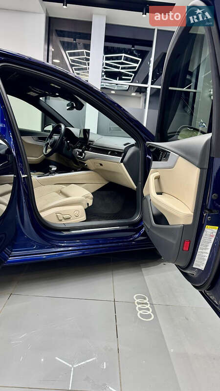 Седан Audi A4 2019 в Днепре