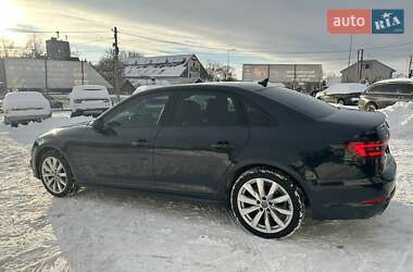 Седан Audi A4 2018 в Львове