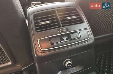 Седан Audi A4 2018 в Львове