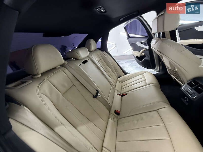 Седан Audi A4 2017 в Трускавце