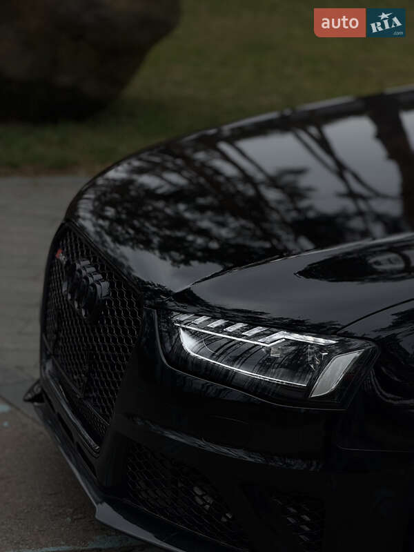 Седан Audi A4 2013 в Житомире