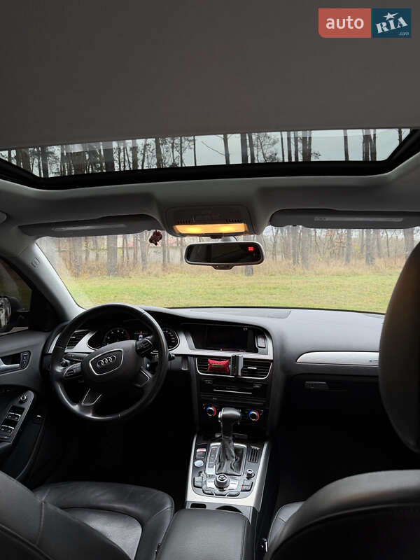 Седан Audi A4 2013 в Житомире