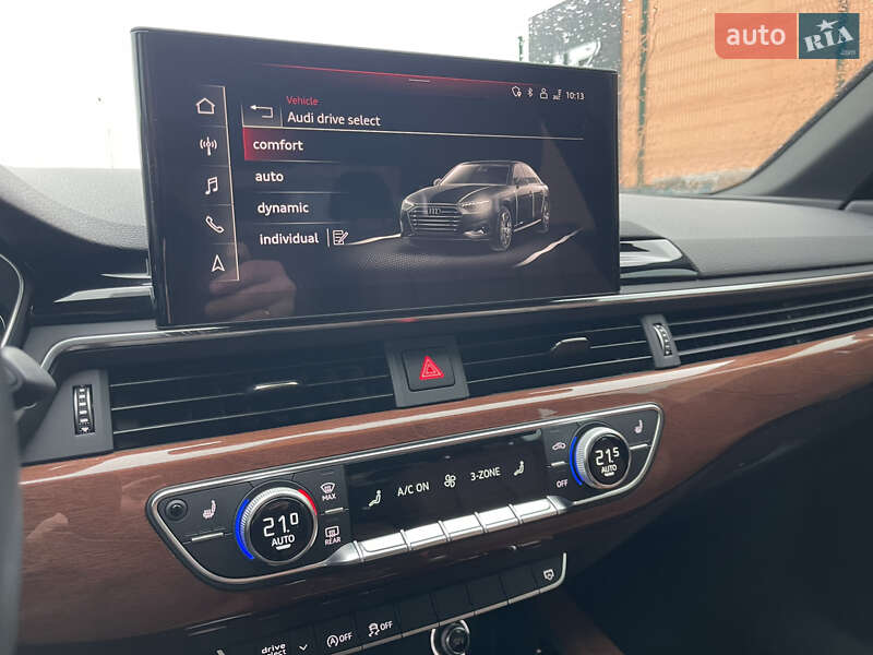 Седан Audi A4 2020 в Киеве