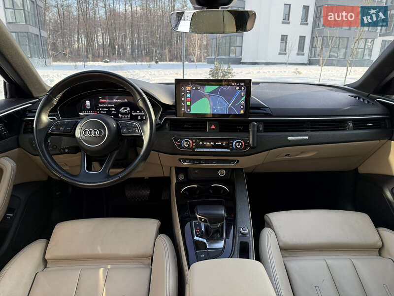 Седан Audi A4 2022 в Киеве