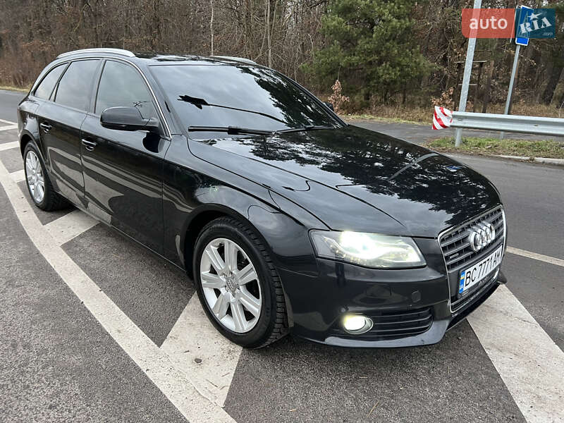 Универсал Audi A4 2011 в Владимире