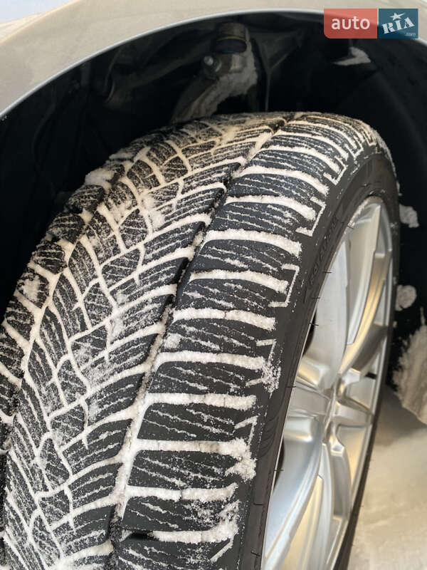 Седан Audi A4 2015 в Полтаве