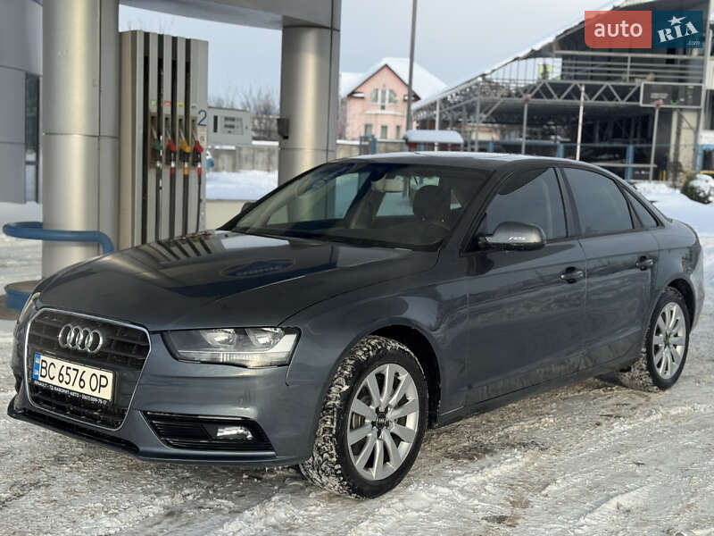 Седан Audi A4 2013 в Хмельницком