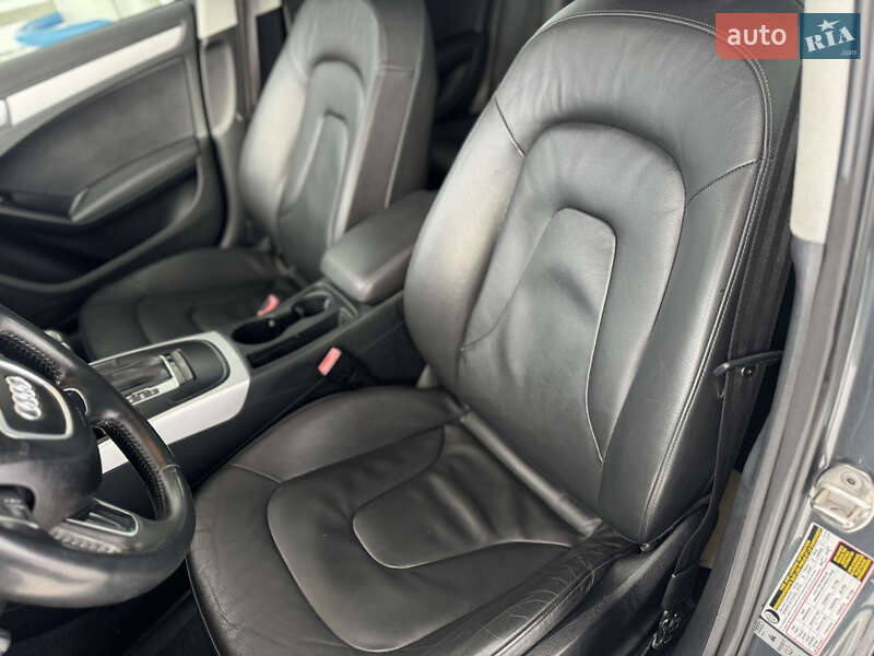 Седан Audi A4 2013 в Хмельницком
