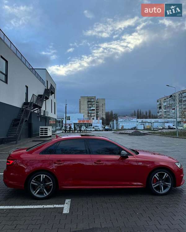 Седан Audi A4 2016 в Львове