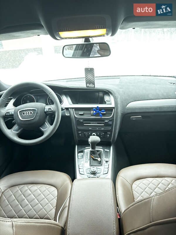 Универсал Audi A4 2012 в Львове