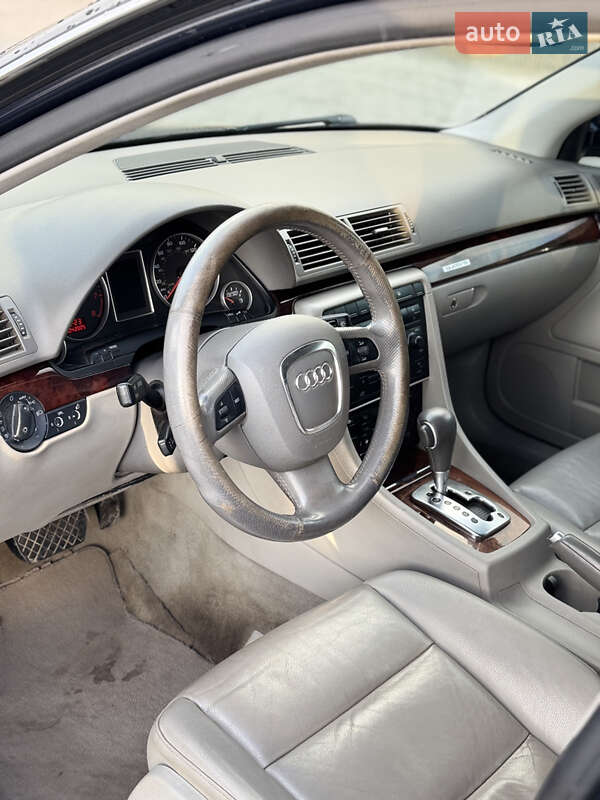 Седан Audi A4 2006 в Львове