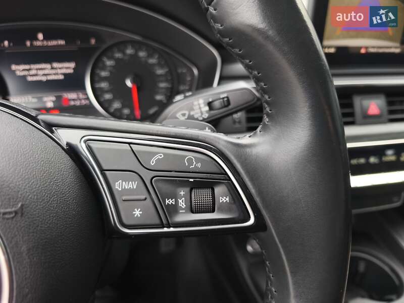Седан Audi A4 2018 в Днепре