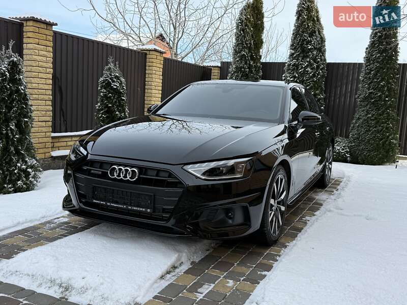 Седан Audi A4 2023 в Виннице