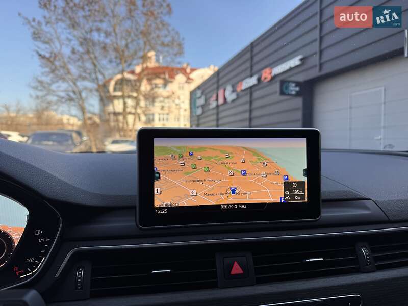 Седан Audi A4 2019 в Одессе