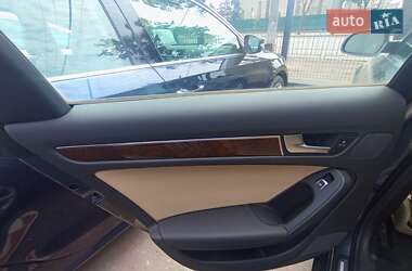 Седан Audi A4 2013 в Кривом Роге