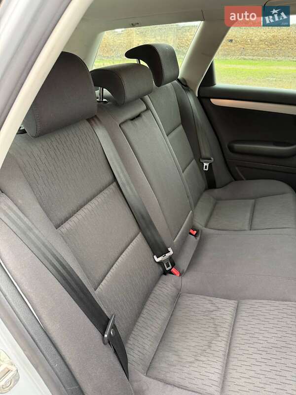 Универсал Audi A4 2006 в Белгороде-Днестровском