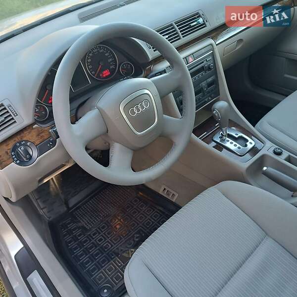 Седан Audi A4 2005 в Харькове