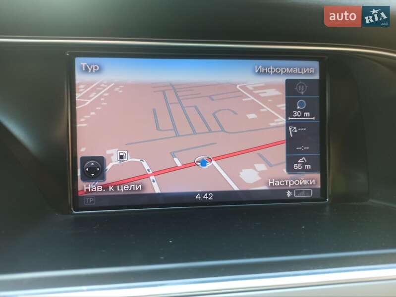 Седан Audi A4 2013 в Кривом Роге