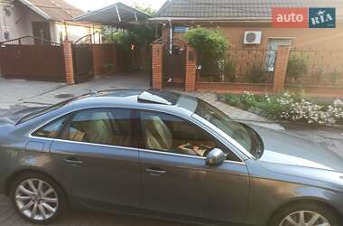 Седан Audi A4 2013 в Кривом Роге