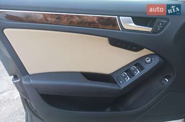 Седан Audi A4 2013 в Кривом Роге