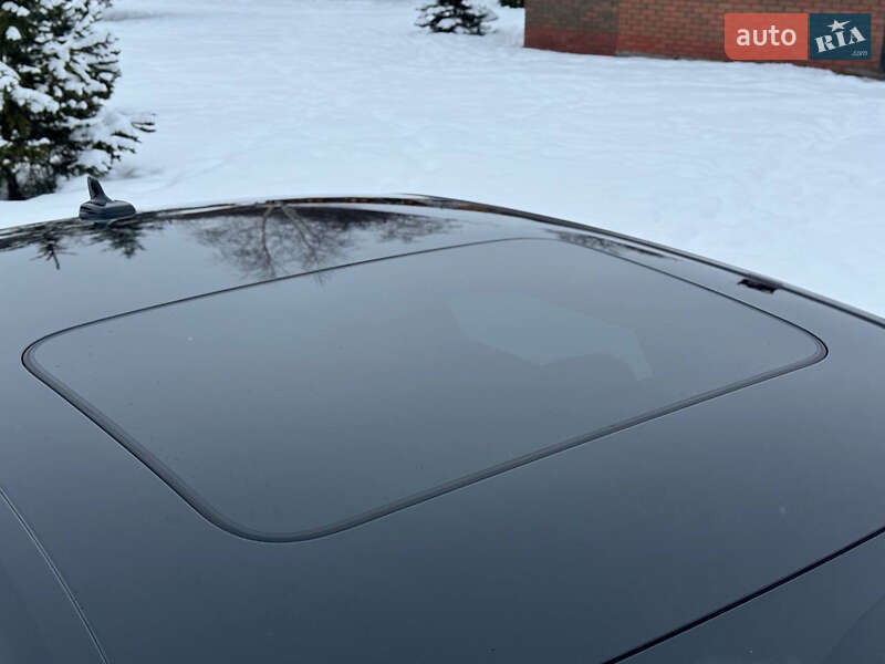 Седан Audi A4 2018 в Киеве
