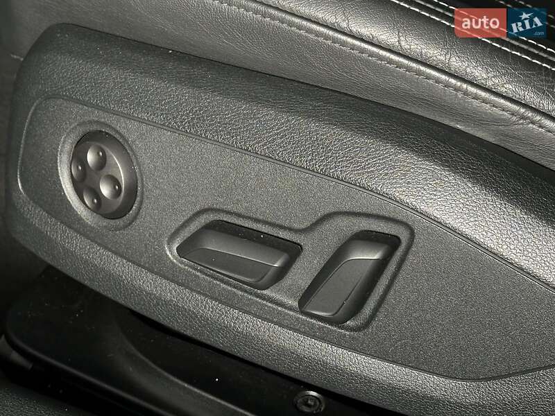 Седан Audi A4 2024 в Одесі