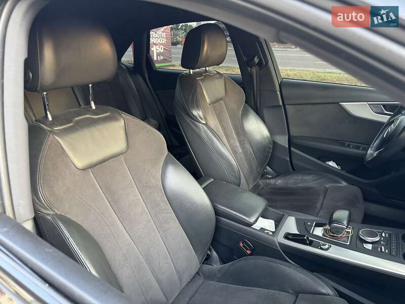 Седан Audi A4 2016 в Житомирі