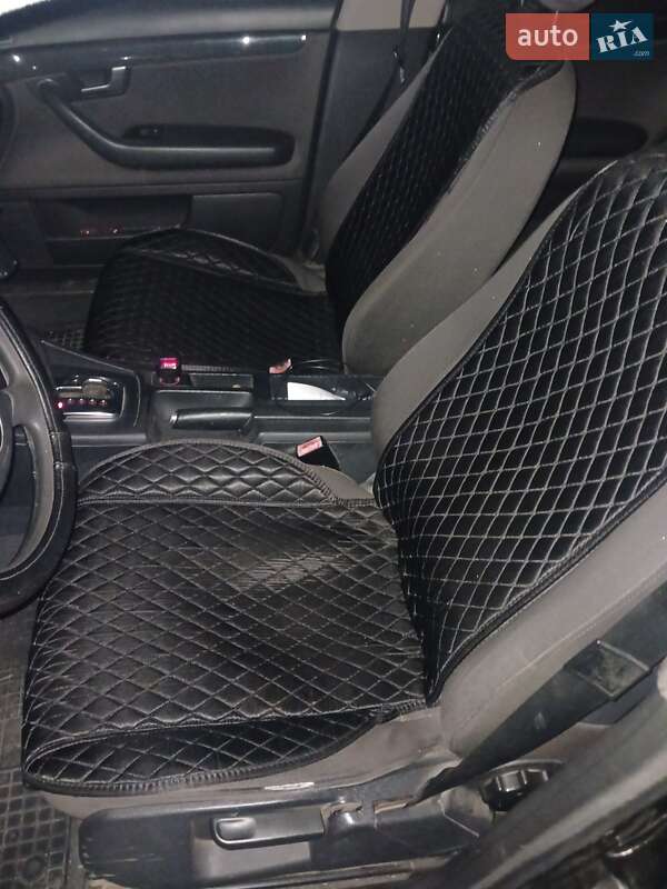 Универсал Audi A4 2004 в Черноморске